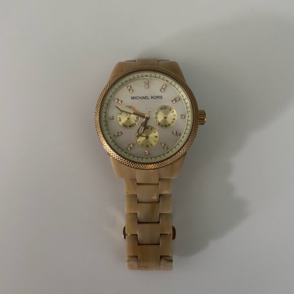 Michael Kors Women's MK5039 Ritz Horn Cream Tortoise Shell Watch - Picture 2 of 5